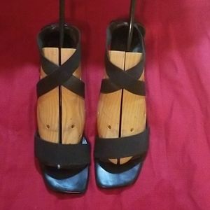 Stuart Weitzman Sandals 7.5 Narrow